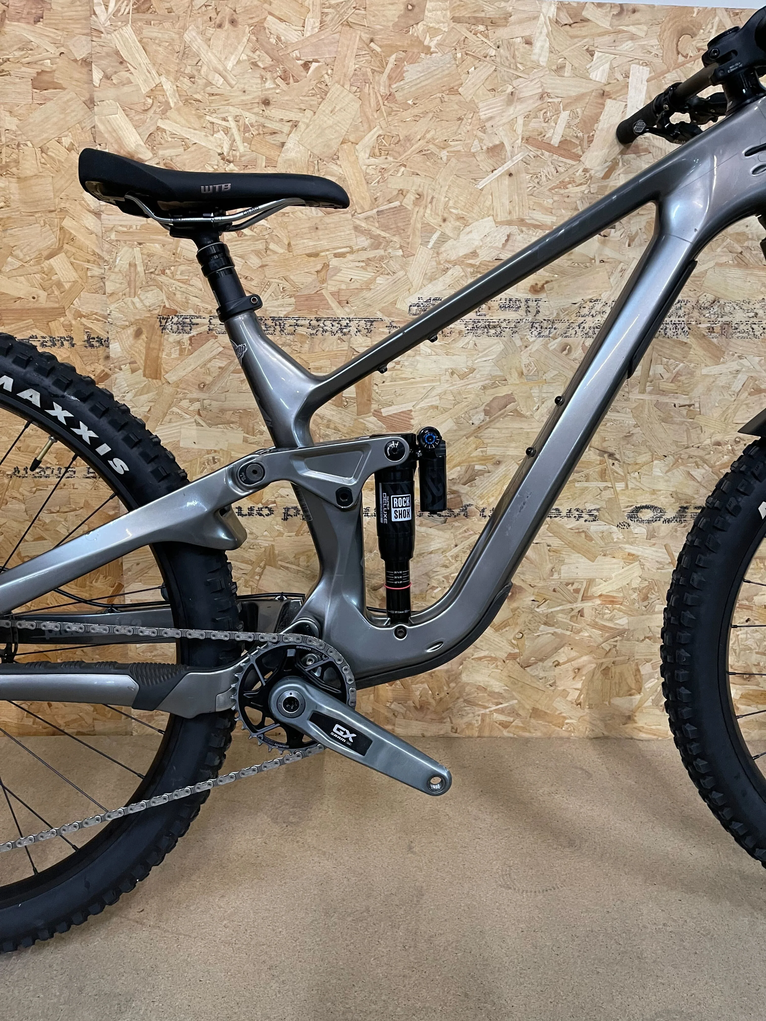 2026 Kona Process G3 - CR/DL 153 - LG - Dark Chrome | Ex Demo - Image 4